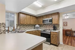 35 Fairways Cir, Palm Coast, FL 32137 - Photo 9