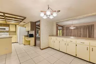 3889 N Lake Orlando Pkwy, Orlando, FL 32808 - Photo 15