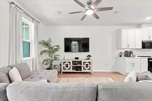 590 Southern Edge Wy, Sanford, FL 32771 - Photo 17