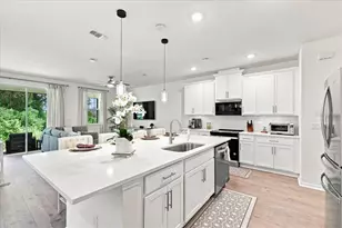 590 Southern Edge Wy, Sanford, FL 32771 - Photo 9