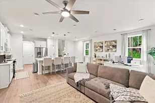 590 Southern Edge Wy, Sanford, FL 32771 - Photo 13