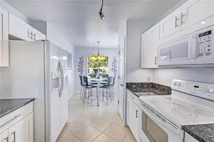 779 Meadowside Ct, Orlando, FL 32825 - Photo 11
