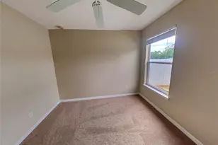 124 Hammock Ct, Davenport, FL 33896 - Photo 9