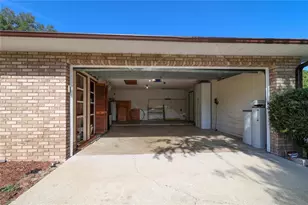 1526 Piedmont Dr, Deltona, FL 32725 - Photo 9