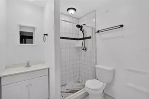 6312 Sweetwater Dr E, Lakeland, FL 33811 - Photo 31