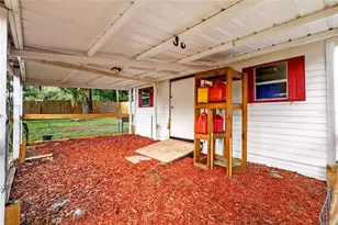 6312 Sweetwater Dr E, Lakeland, FL 33811 - Photo 49