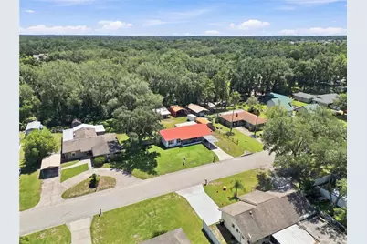 6312 Sweetwater Drive E, Lakeland, FL 33811 - Photo 5