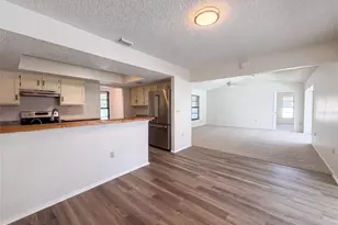 391 Harvard Rd, Venice, FL 34293 - Photo 7