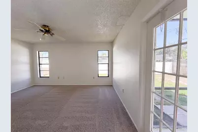 391 Harvard Road, Venice, FL 34293 - Photo 9