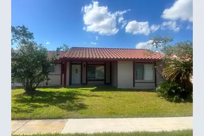 10528 Montpelier Circle, Orlando, FL 32821 - Photo 1