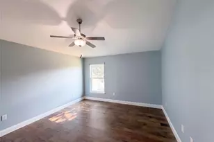 1229 Longville Cir, Tavares, FL 32778 - Photo 19