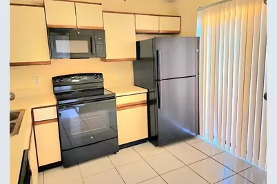 31 Silver Oak Circle #1, Kissimmee, FL 34743 - Photo 11