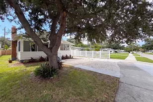 1134 Pattison Ave, Sarasota, FL 34237 - Photo 21