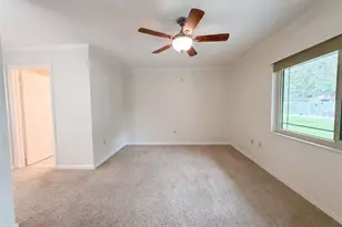 1818 Danbury Dr, Sun City Center, FL 33573 - Photo 15