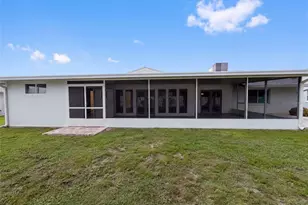 1818 Danbury Dr, Sun City Center, FL 33573 - Photo 27