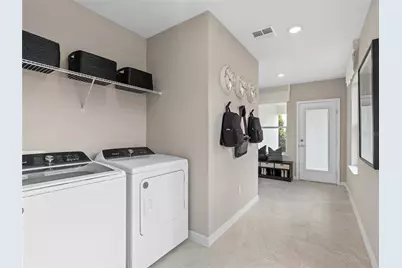 10710 Leafy Laurel Street, Orlando, FL 32829 - Photo 23