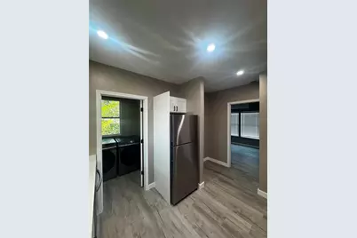 327 Avenue J SE, Winter Haven, FL 33880 - Photo 9