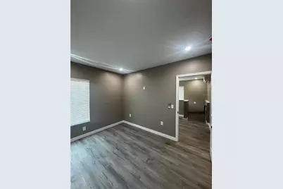 327 Avenue J SE, Winter Haven, FL 33880 - Photo 11