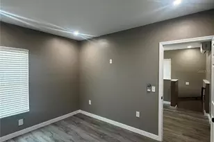 327 Ave J SE, Winter Haven, FL 33880 - Photo 11