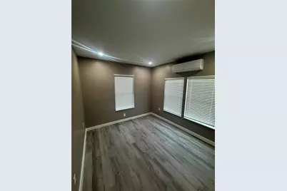 327 Avenue J SE, Winter Haven, FL 33880 - Photo 15