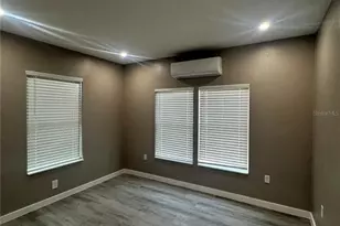 327 Ave J SE, Winter Haven, FL 33880 - Photo 7
