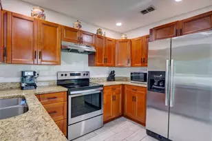 1915 E Lake Dr, Casselberry, FL 32707 - Photo 9