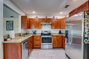 1915 E Lake Dr, Casselberry, FL 32707 - Photo 11