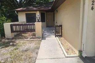 940 Fenton Ln, Lakeland, FL 33809 - Photo 1