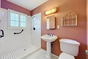 1661 Laurel Rd, Winter Park, FL 32789 - Photo 57