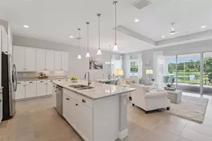 1649 Victoria Gardens Dr, Deland, FL 32724 - Photo 3