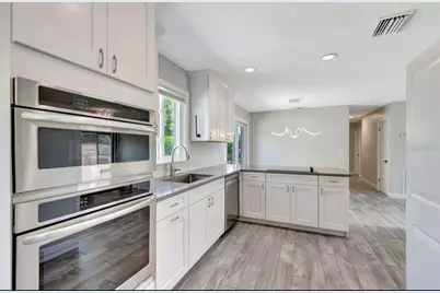 125 SE 6th Avenue, Boynton Beach, FL 33435 - Photo 3