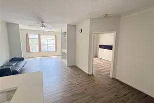 8301 Elm Park Dr, Orlando, FL 32821 - Photo 7