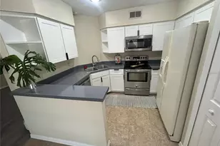 4540 Oak Arbor Cir, Orlando, FL 32808 - Photo 5