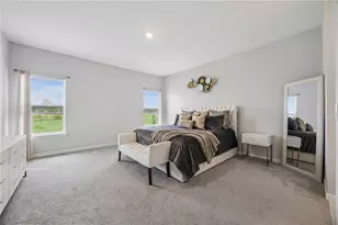 559 Via Bella Ct, Howey in the Hills, FL 34737 - Photo 13