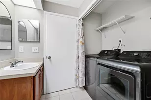 7865 Sugar View Ct, Orlando, FL 32819 - Photo 15