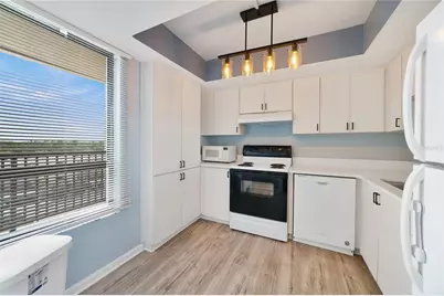 2617 Cove Cay Drive #702, Clearwater, FL 33760 - Photo 9