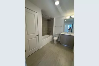 5563 Millenia Park Blvd #427, Orlando, FL 32839 - Photo 1