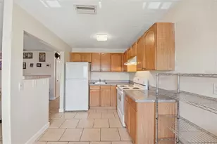 415 N Halifax Ave, Daytona Beach, FL 32118 - Photo 7
