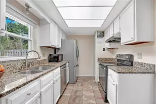 129 Reel Ct, Sanford, FL 32773 - Photo 11
