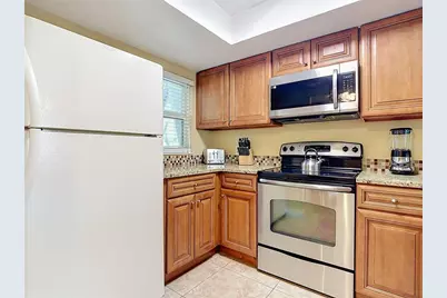 1007 Baseball and Boardwalk Court, Kissimmee, FL 34746 - Photo 11
