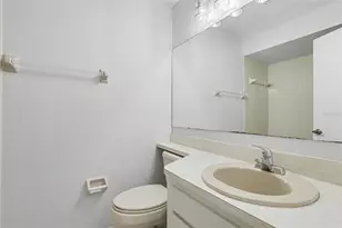 108 Seville Ct N, Plant City, FL 33566 - Photo 23