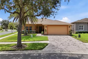 513 Barcelona Dr, Kissimmee, FL 34759 - Photo 3