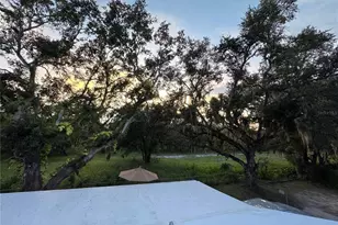 8801 Marc David, Gibsonton, FL 33534 - Photo 25