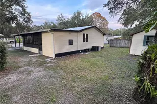 8801 Marc David, Gibsonton, FL 33534 - Photo 11