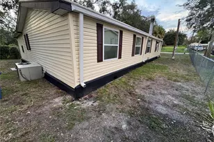8801 Marc David, Gibsonton, FL 33534 - Photo 17