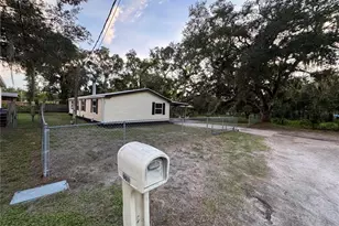 8801 Marc David, Gibsonton, FL 33534 - Photo 21