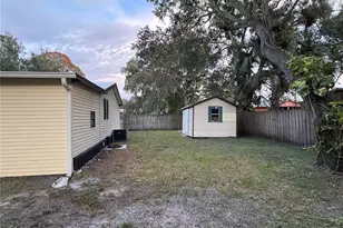 8801 Marc David, Gibsonton, FL 33534 - Photo 15