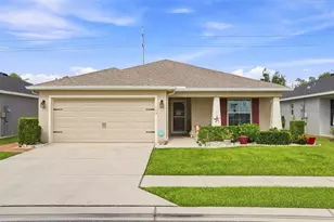129 Bellaria Ct, Auburndale, FL 33823 - Photo 1