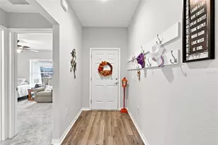 129 Bellaria Ct, Auburndale, FL 33823 - Photo 5