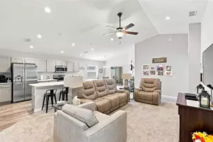 129 Bellaria Ct, Auburndale, FL 33823 - Photo 7
